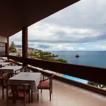 Szálloda Baia Azul Funchal