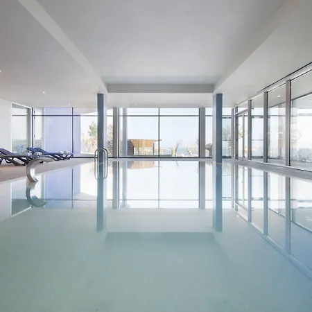 バイア アズール フンシャル