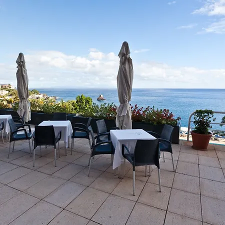 バイア アズール 4*