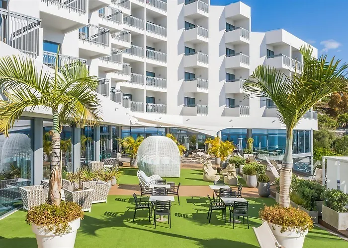 Baia Azul Hotel Funchal (Madeira)