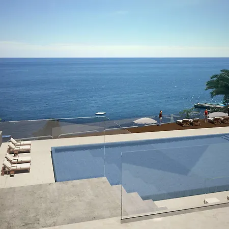 Baia Azul Hotel 4*