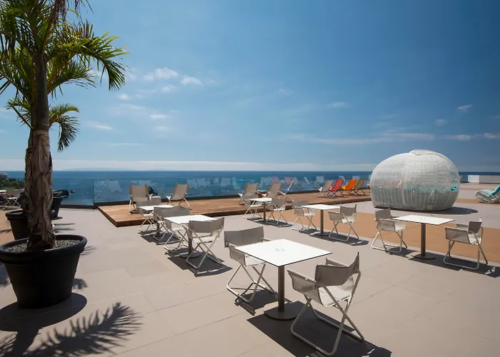 Baia Azul Hotel Funchal (Madeira)